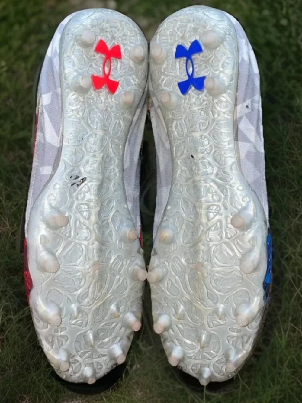 Under Armour Mens Blur Smoke 2.0 USA Freedom Football Cleats Size 11